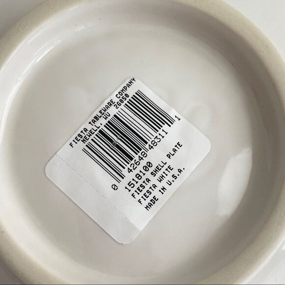 Fiesta Homer Laughlin Shell Plate Set Turquoise, White, and Lapis - Picture 11 of 14